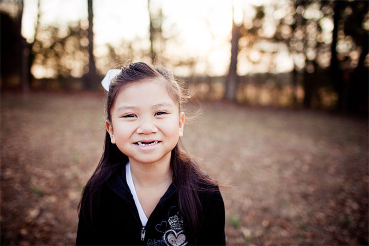 photos of a cute little girl taken in murfreesboro TN by alex bee photo