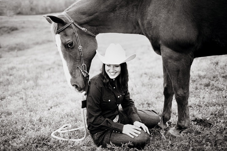 cowgirl senior photos