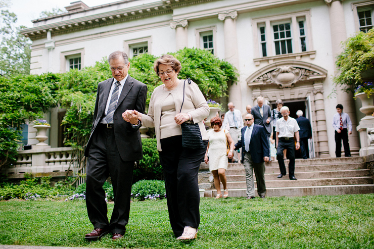 liriodendron mansion outside wedding