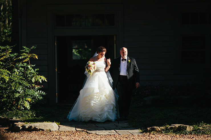 wedding ceremony at laurelwood farms