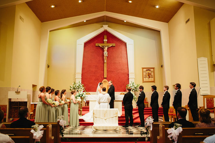 sacred heart cathedral wedding ceremony
