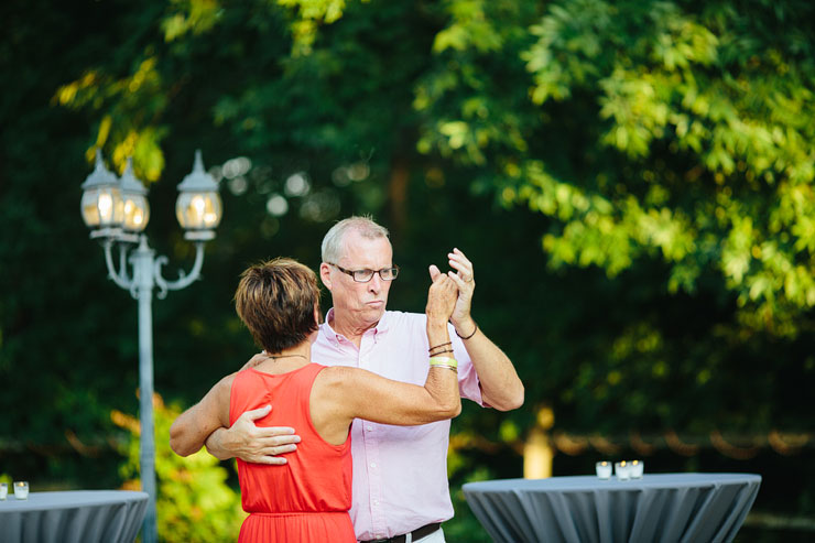 dancing at tennessee riverplace