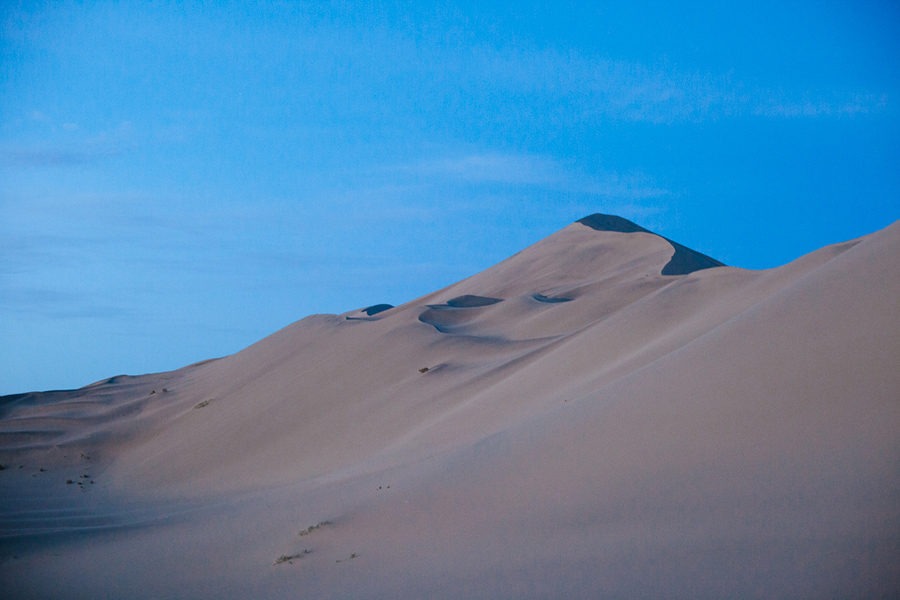 dusk dunhuang sand dunes