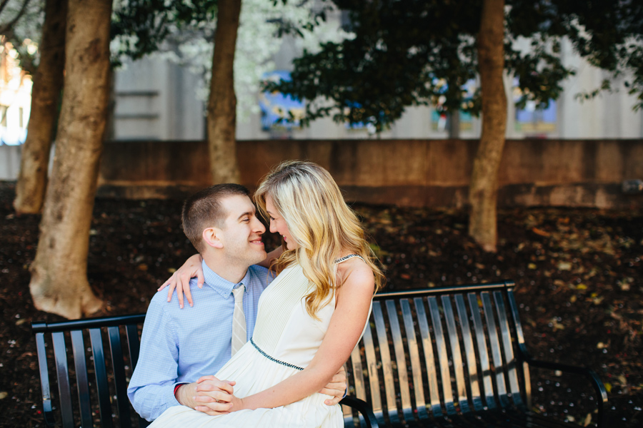 downtown knoxville engagement session