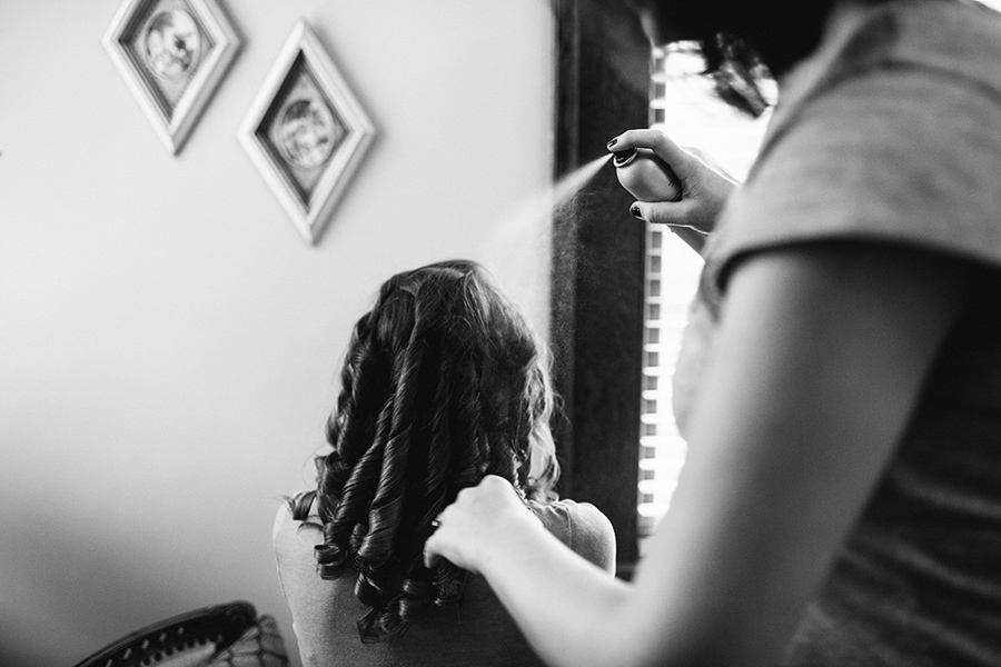 bride getting ready