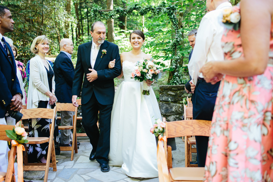 spence cabin wedding ceremony