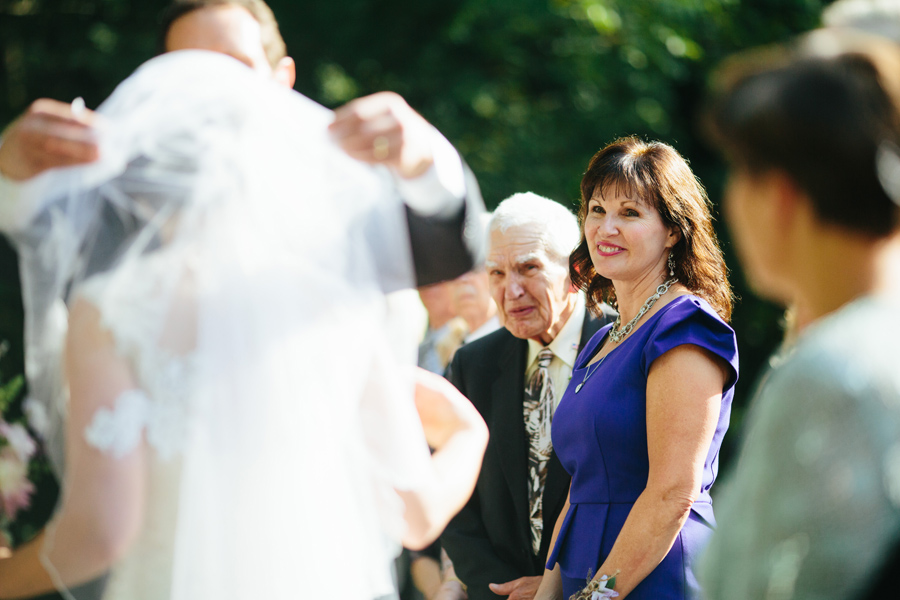 candid wedding moments